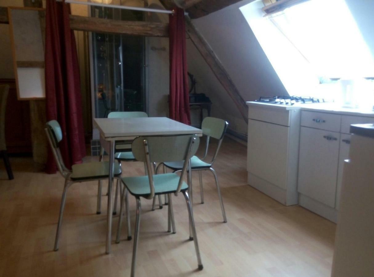 Studio dans un cadre champetre Moiry Extérieur photo